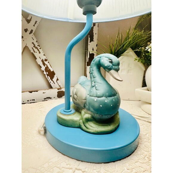 Vintage RARE Blue and Lavender Goose Lamp 14 inches - Picture 4 of 8